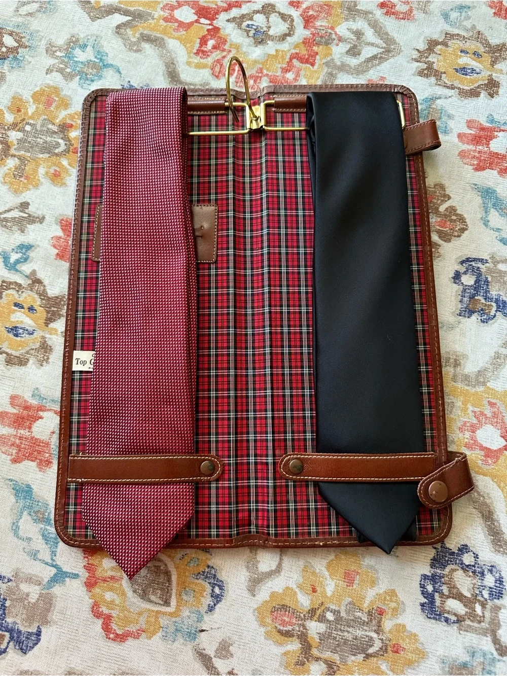 Leather-Trim Red Plaid Men’s Portfolio Tie Travel Case